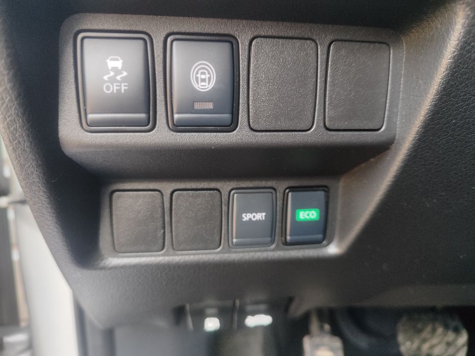 Nissan rogue sport