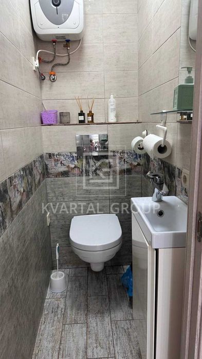 Комерція з ремонтом під Ваш бізнес