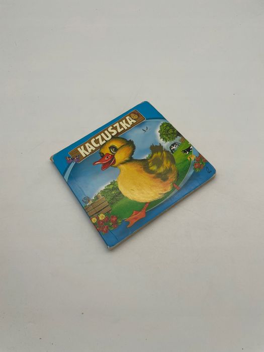 Kaczuszka, Praca Zbiorowa