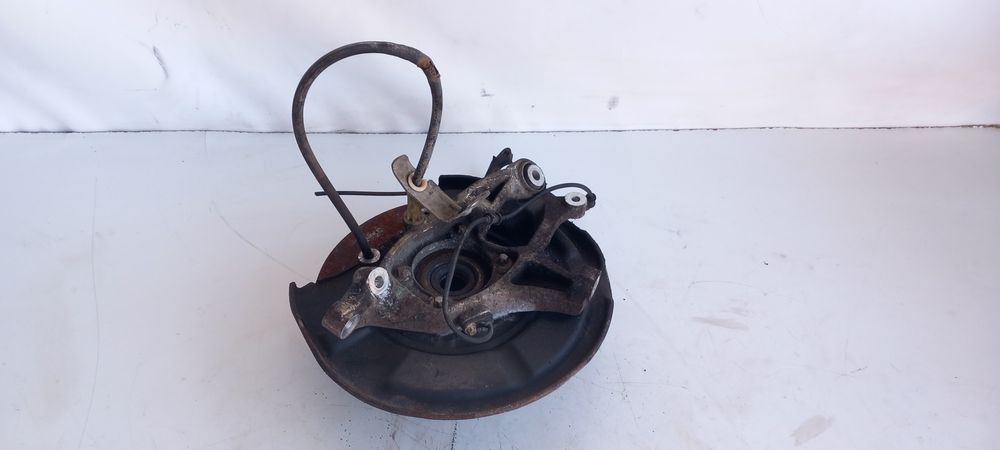 Manga de eixo trás esquerda MERCEDES-BENZ Classe E Carrinha (S211)