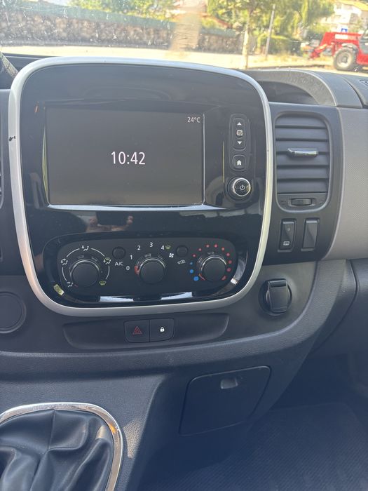 Renault trafic 125 cavalos (iva dedutivel )