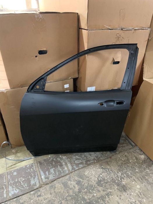 Двері передні ліві Jeep Cherokee 2015 2016 2017 2018 2019 2020 21 22+