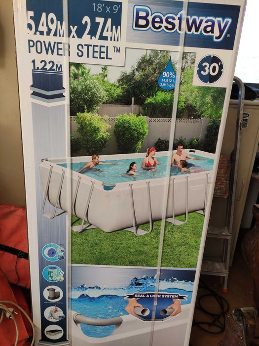 Piscina nova 5.40por 2.70 por 1.20 metros