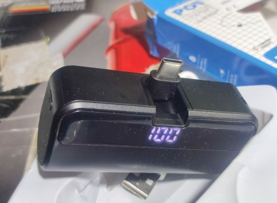 Mini power bank 10000 mAh - novo - 15 euros