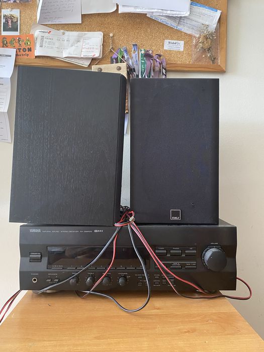 Sistema Hi Fi Yamaha RX-396RDS + Colunas Dali Axs 1000