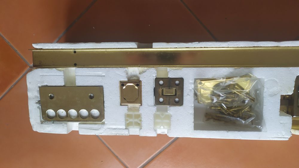 FAC Fechadura Sobreporner S-90AP