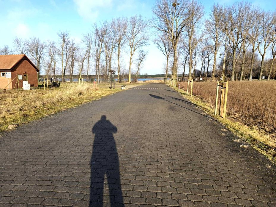 Dom blisko jeziora ,200 m od plaży Kłecko