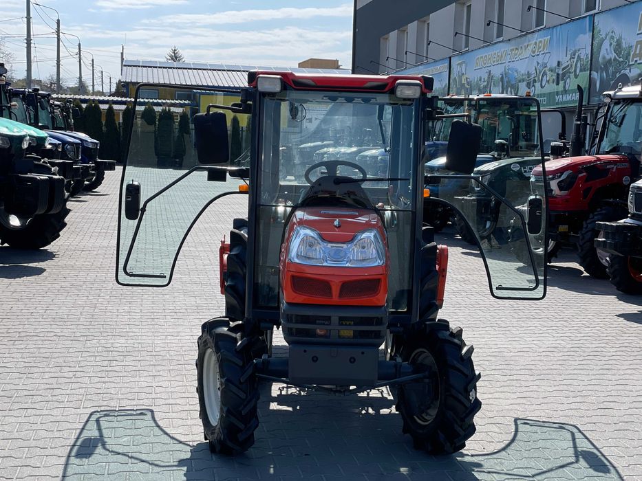 ЯПОНСЬКИЙ Трактор KUBOTA KT-27