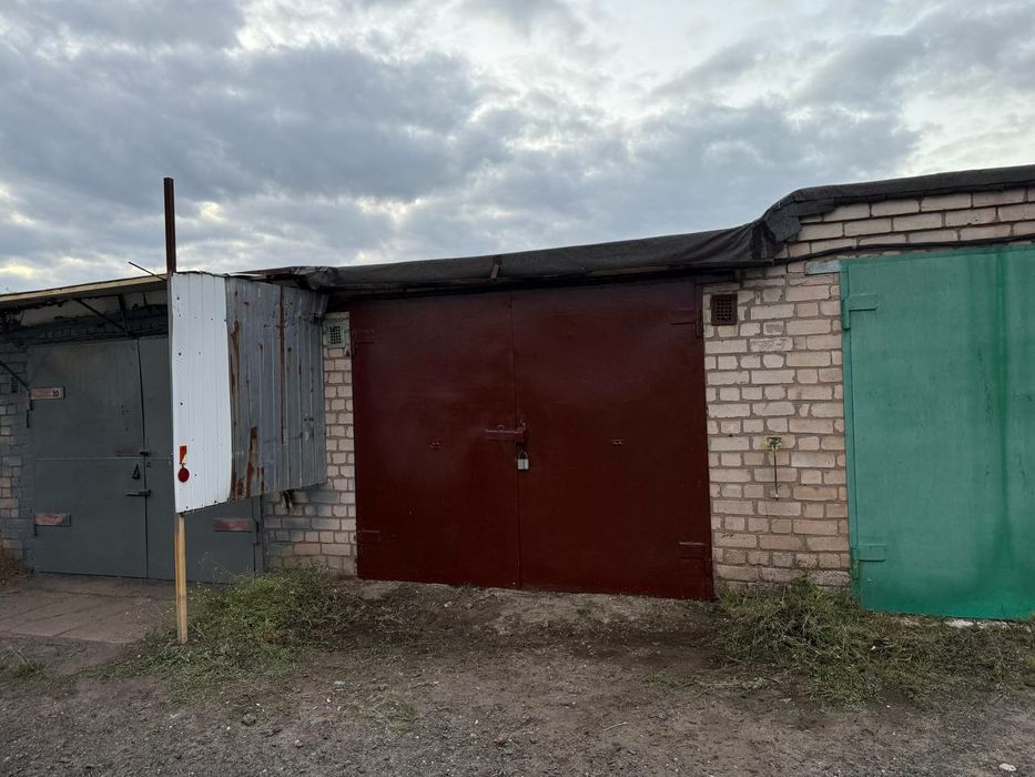 Продам гараж в корпоративе Горняк