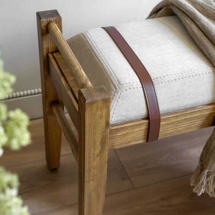 Nowoczesna ławka drewniana z tapicerowanym siedziskiem PEL 20