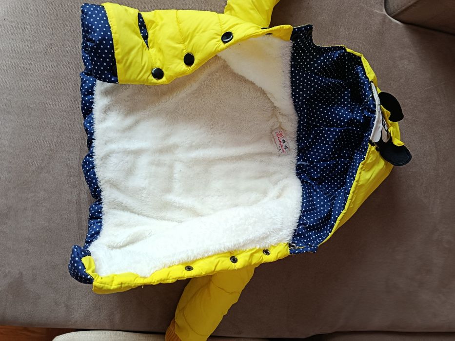 Дитяча курточка біла і жовта