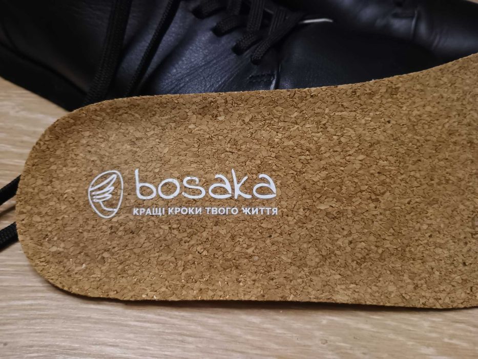 Шкіряні анатомічні кросівки Bosaka 41 р