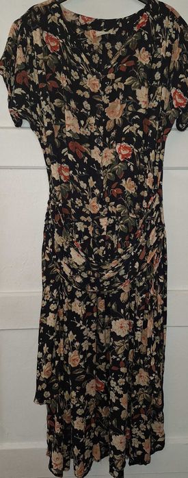 Sukienka w kwiaty No 1