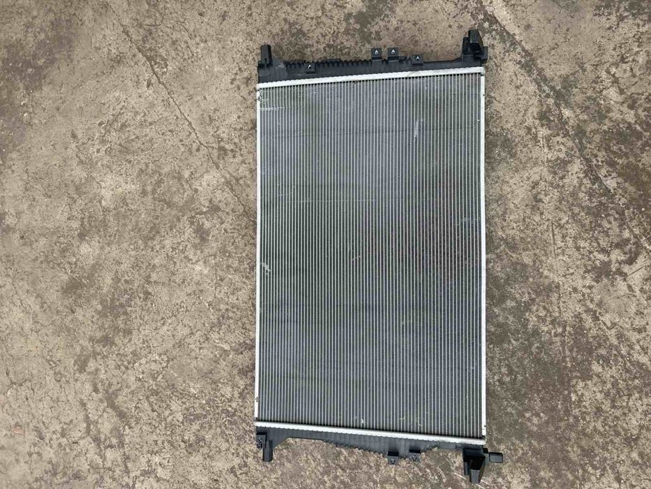 Радіатор Jeep cherokee kl