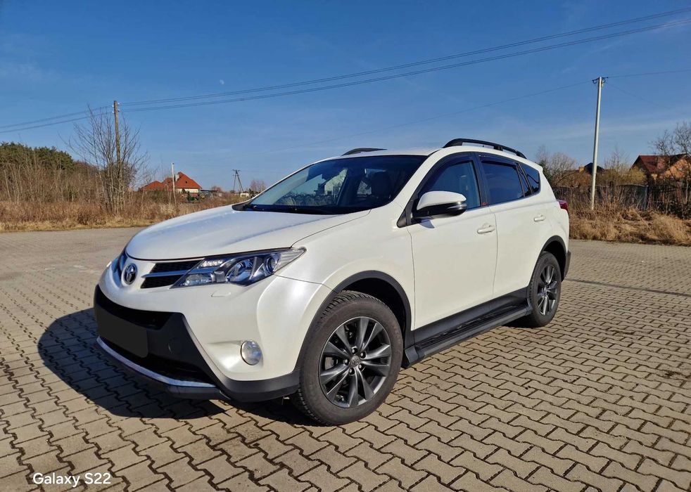 У продажі авто з ЄС Toyota RAV4 2.2 D-CAT Prestige 2013