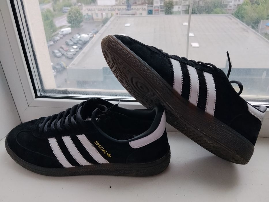 Кросівки, adidas spezial