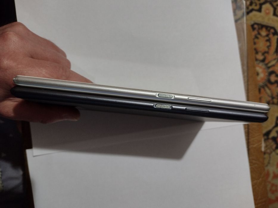 У продажу 2 планшети леново tb8504x(tab4)
