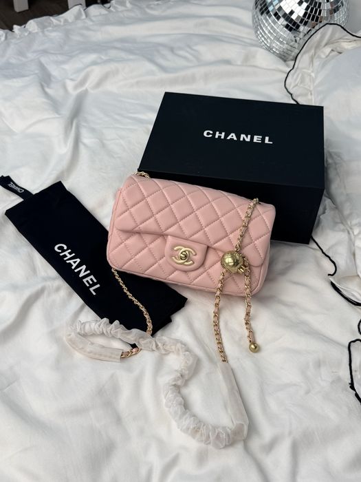 Сумка Chanel Mini 20 Classic Flap Bag in Pink with Gold