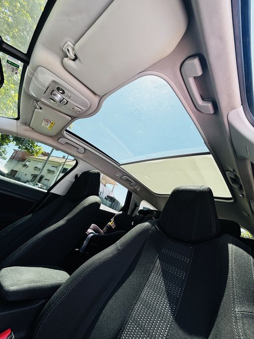 Peugeot 308 II SW 1.6 BlueHDi (versão Allure)