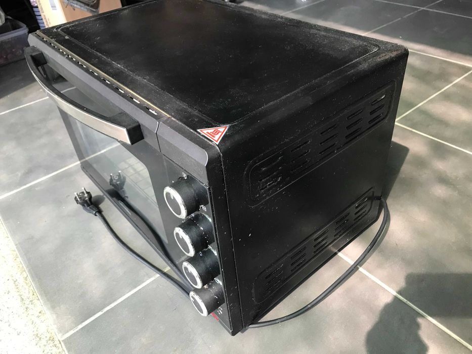 Forno Elétrico  Usado em ótimas condições de uso barato