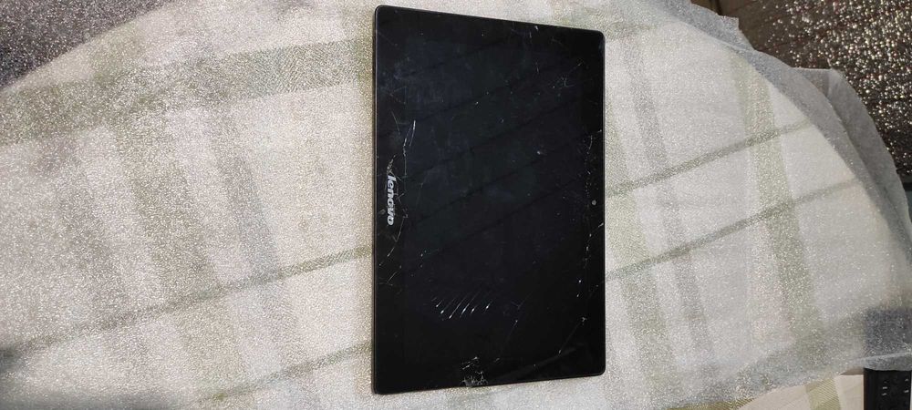 LCD Lenovo S6000 BP101WX1-206 с тачскрином рамка