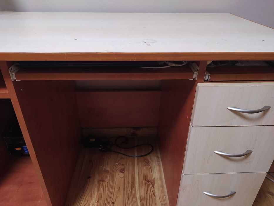 Solidne biurko z historią | do warsztatu/dla majsterkowicza- 110x60x75