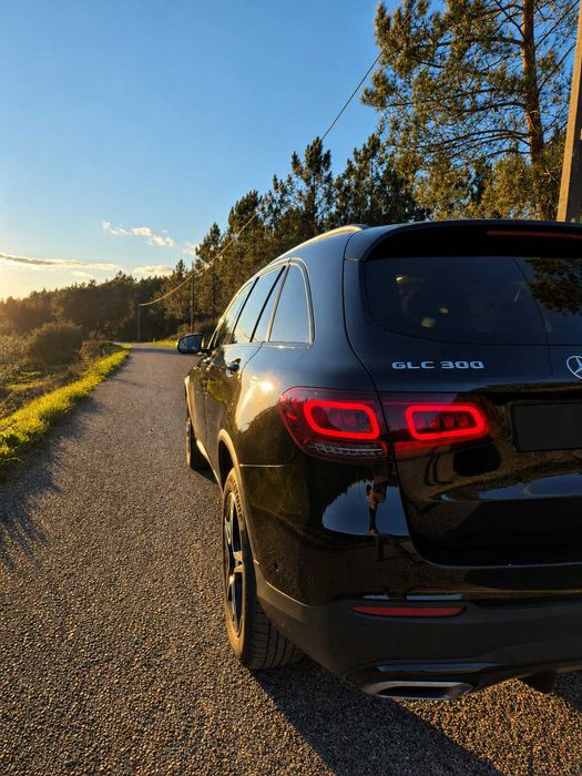 Mercedes-Benz GLC 300 — fotografia 6