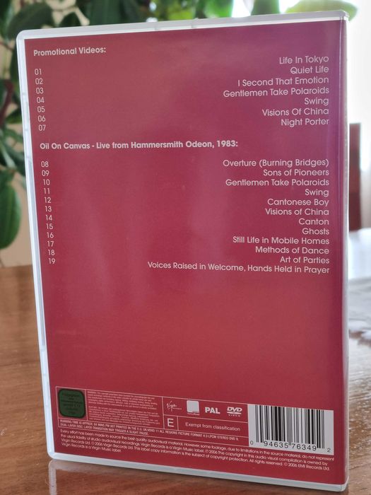 Vendo DVD concerto "Oil On Canvas" + vídeos da banda Britânica JAPAN !