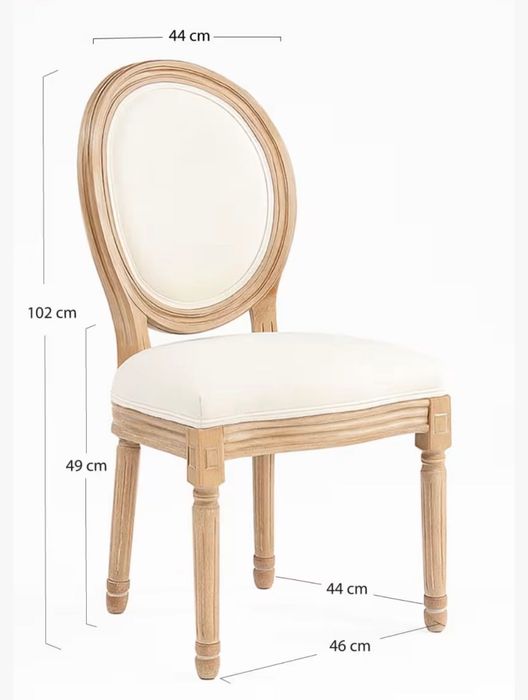 Conjunto de 8 cadeiras de sala de jantar em excelente estado.