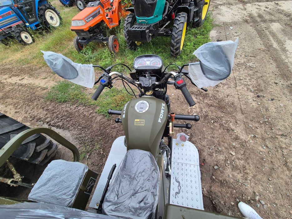 Трицикл Бензиновий Грузовой Дозер 250сс 130*200 кузов