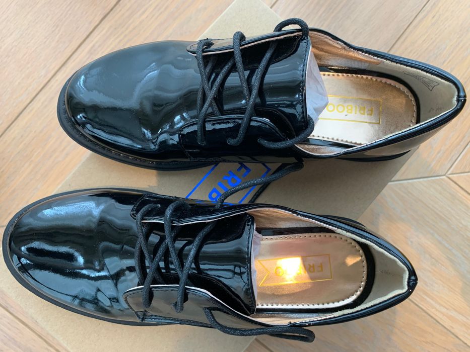 Lakierki. Nowe. Polecam