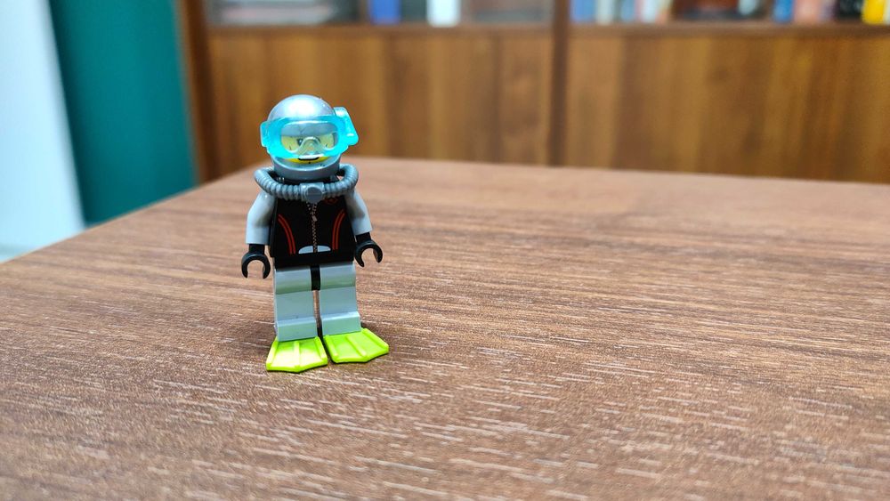 LEGO City Nurek - cty0257 (Diver - Wide Grin)