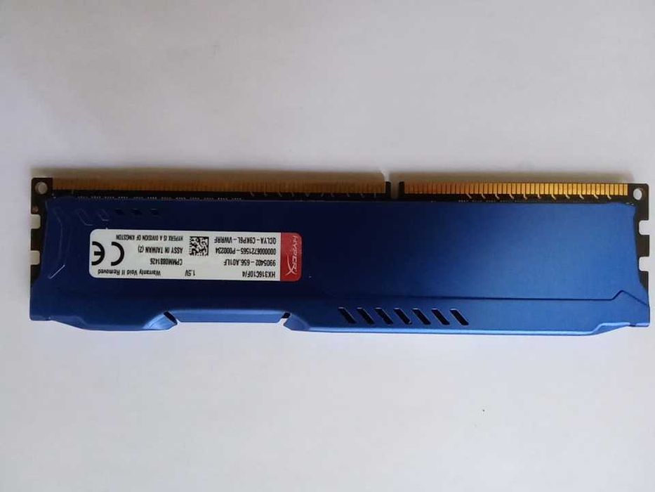 2 модуля памяти ddr3 Kingston HyperX по 4Gb