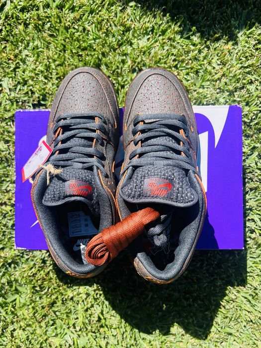 Nike SB Dunk Low PRM