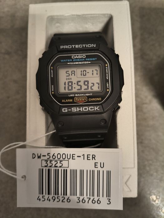 Zegarek Casio G-SHOCK DW-5600-UE-1ER