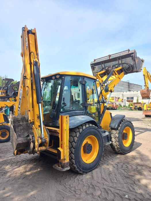 JCB 4CX SUPER 2011 г.в