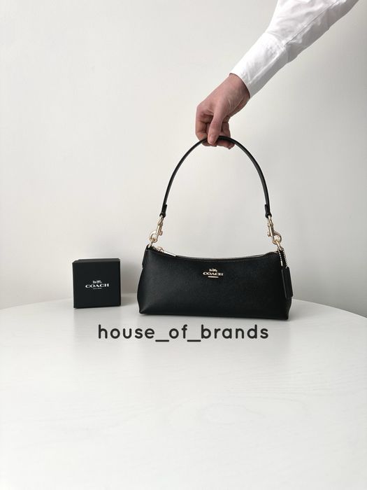 COACH Charlotte Shoulder Bag жіноча сумочка женская сумка оригинал