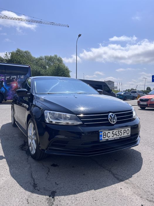 Volkswagen Jetta 2017 рік