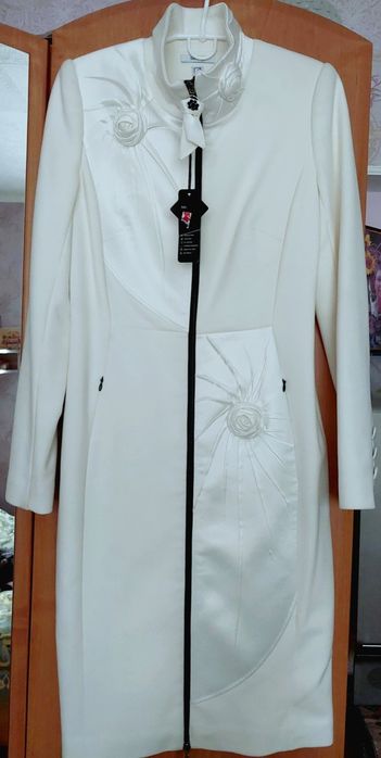 Продам ПАЛЬТО КАШЕМІРОВЕ 48 розмір.