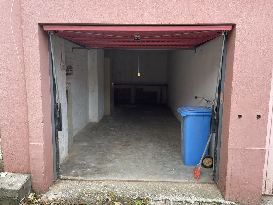 Garagem Box Massamá Monte Abrão