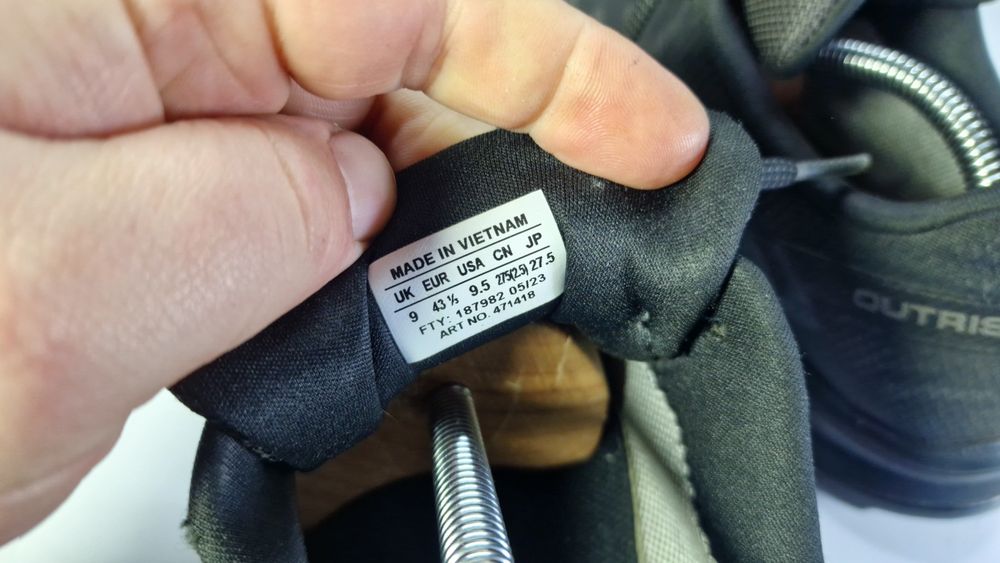 Salomon Outrise GTX GORE-TEX.  Розмір 43 1/3