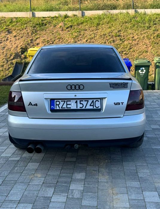 Audi a4b5 1.8t 2000r