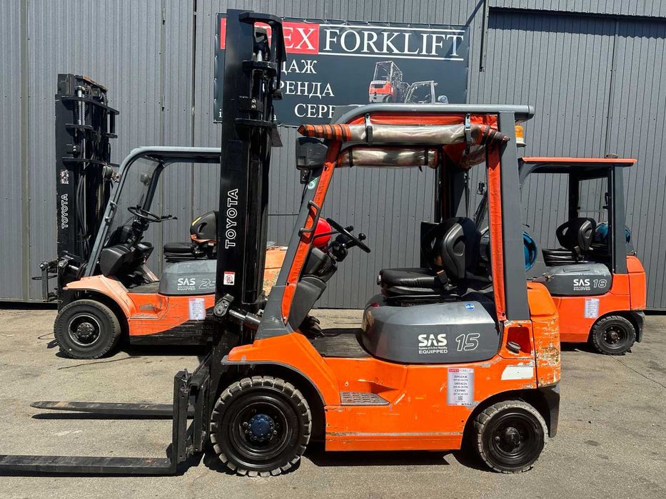 Навантажувач вилковий TOYOTA 42-7FGF15, підйом-4.3м, газовий погрузчик