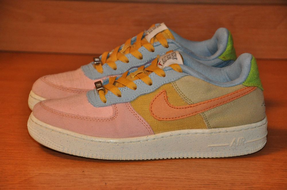 Кроссовки Nike Air Force 1 Lv8 Multi salomon 38 \ 24 см