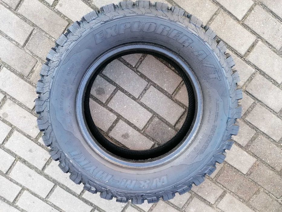 Opony uniwersalne bieżnikowane do auta terenowego