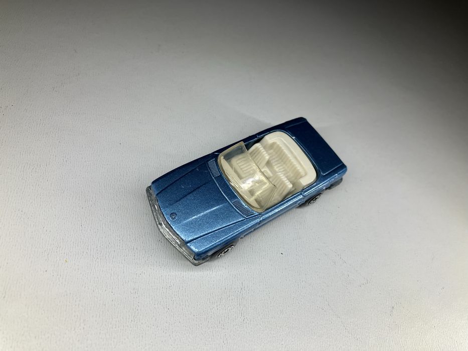 Retro Classic Car- 1973 - Mercedes Benz 350 SL - Matchbox Lesney