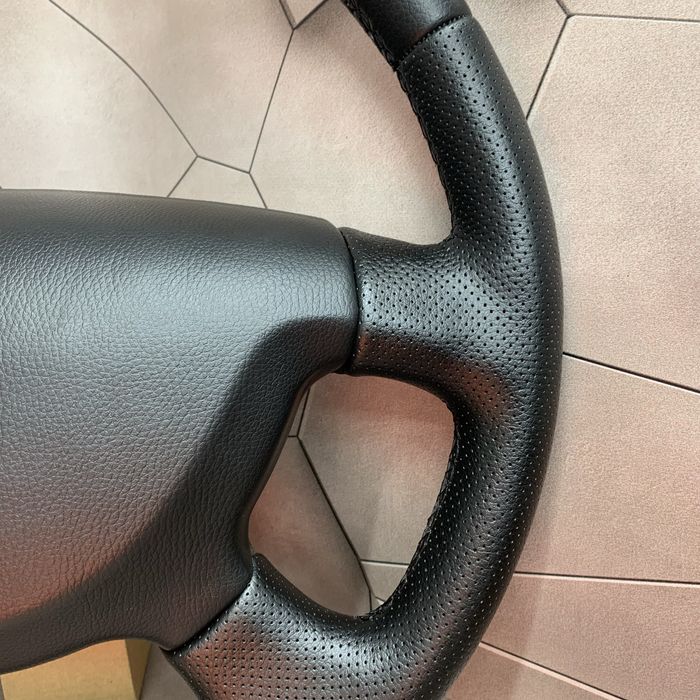 Перетягнутий руль до Рено Магнум Renault Magnum Euro 3 Euro 5 на обмін
