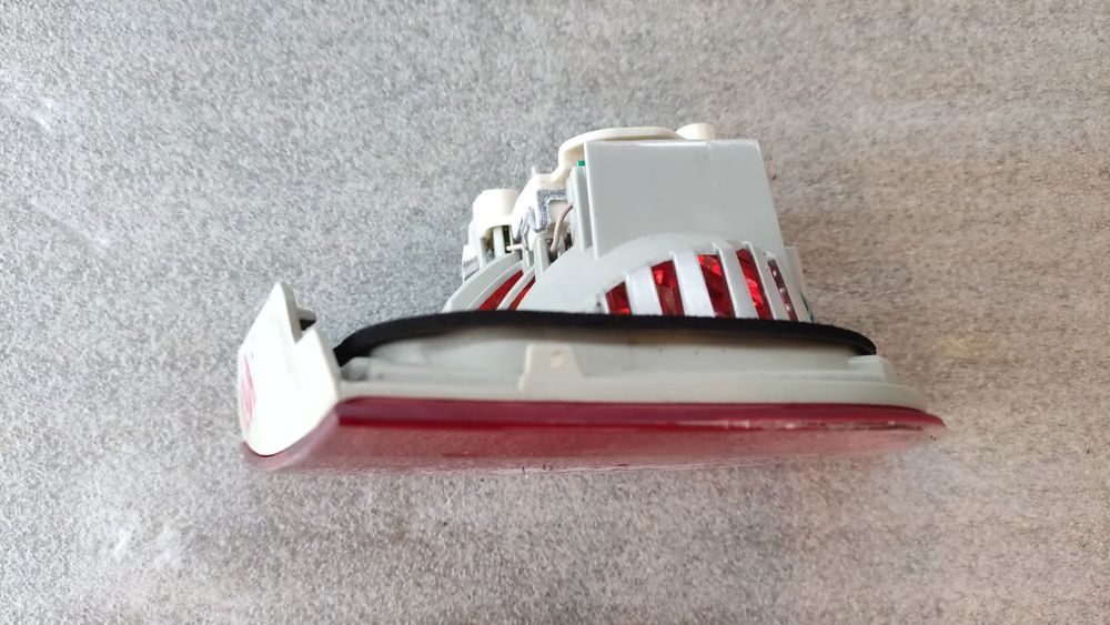 prawa tylna lampa w klape bmw e91