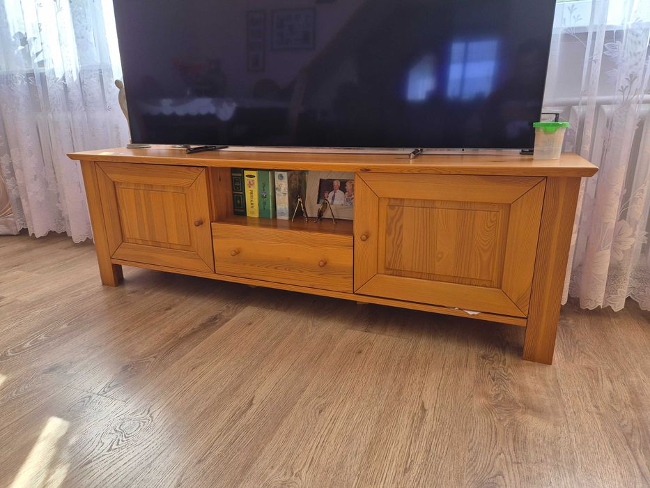Meble dwie witryny, szafkę rtv