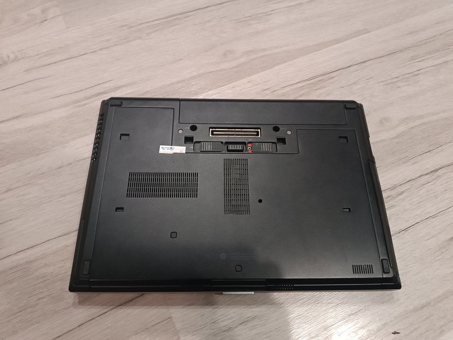 Ноутбук HP elitebook 8460p (14" HD/I5-2520/Radeon 6470M/ 4 Gb/ 500 Gb)